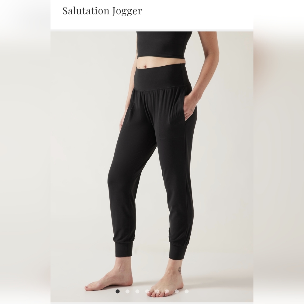 Athleta salutation jogger